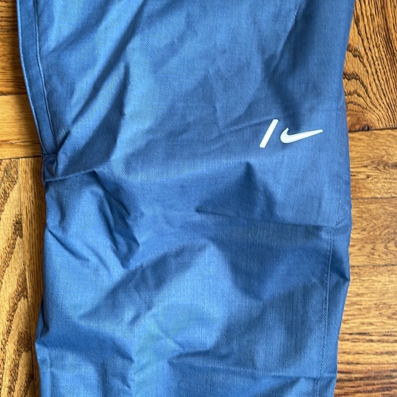 NIKE SNOWBOARDING PANTS - Picture 7 of 17